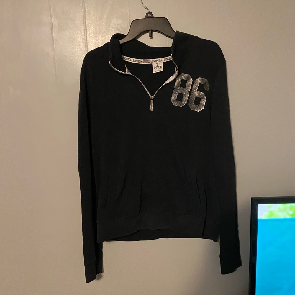 Pink VS pullover
